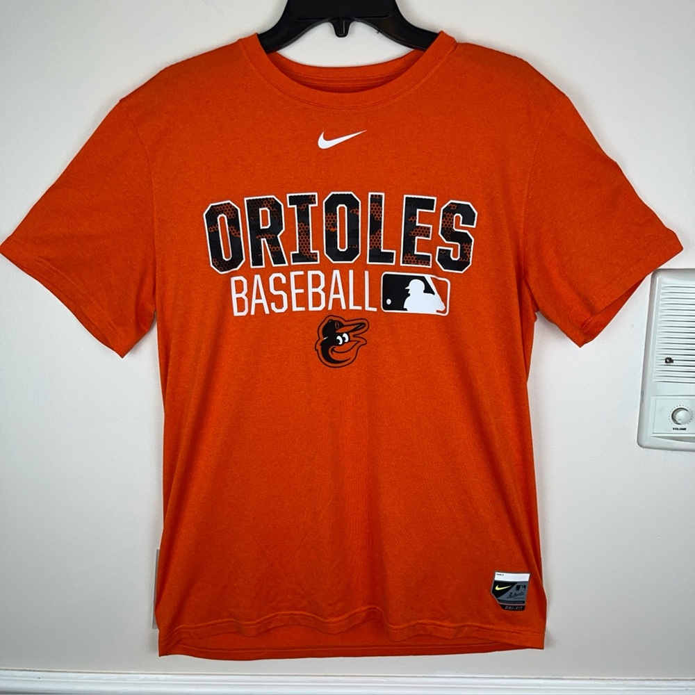 Nike Baltimore Orioles Men’s Orange Baseball T Shirt MLB Short Sleeve, Size  M